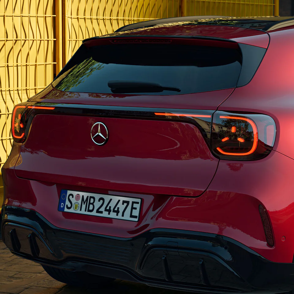 Mercedes-Benz GLA โฉมใหม่ 2028 เปิดตัวแล้ว! อัปเดตสเปกครบ พร้อมวิธีดูแลรถหรูให้ปังตั้งแต่วันแรก