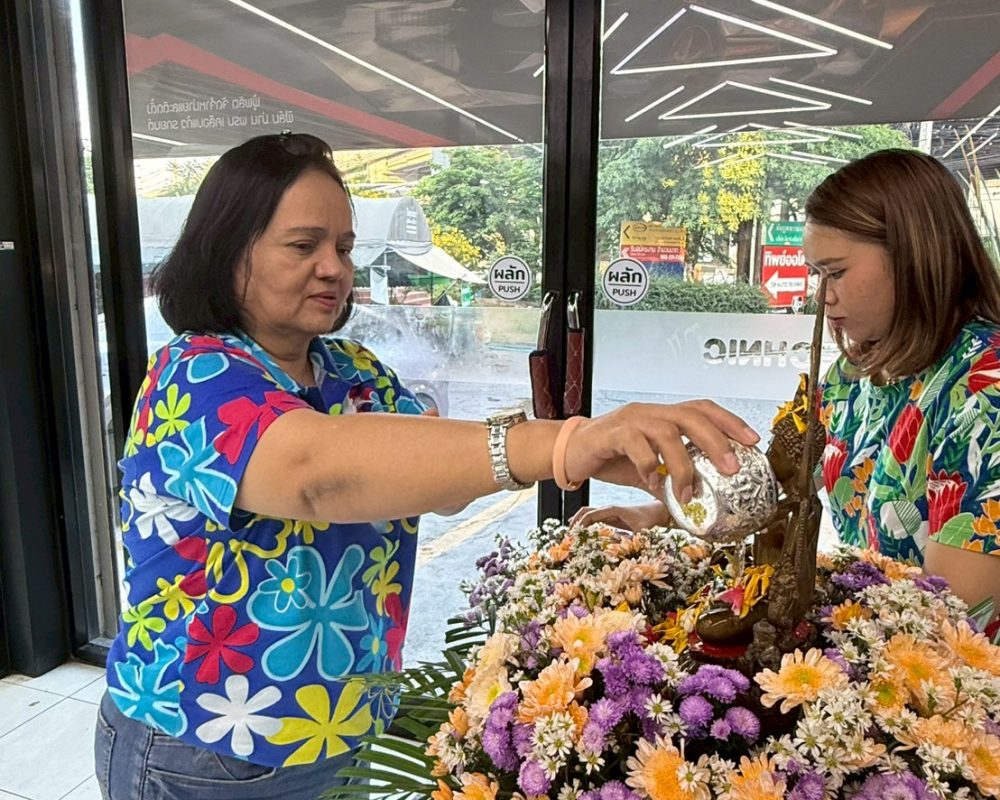 LINE_ALBUM_กิจกรรมสงกรานต์ 2569_260416_2